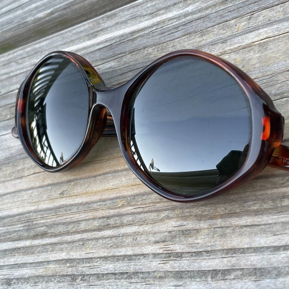 Universal Women Sunglasses Brown Tone Fashion Eye Wear Shades 52[]20